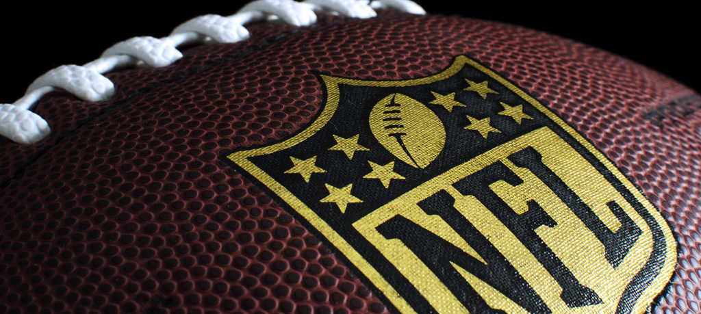 Blog Header Image - Social Media & The Super Bowl